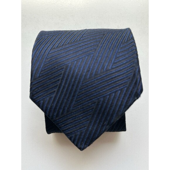 Ermenegildo Zegna Other - Ermenegildo Zegna Tie Mens Navy Blue Black Geometric Chevron Striped Woven Silk